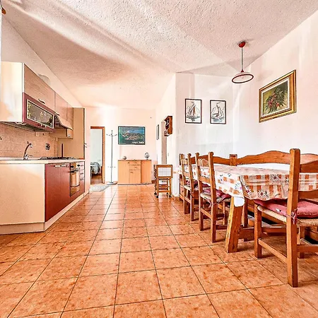 Holiday home Le Del Mare